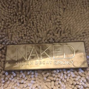 Urban Decay Naked Smoky